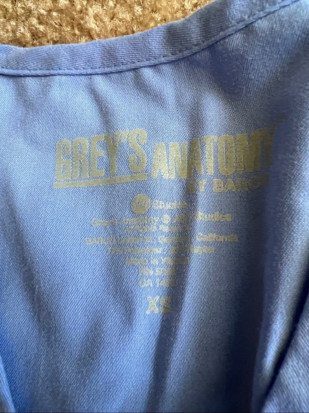 Scrub top - Picture 2 of 3